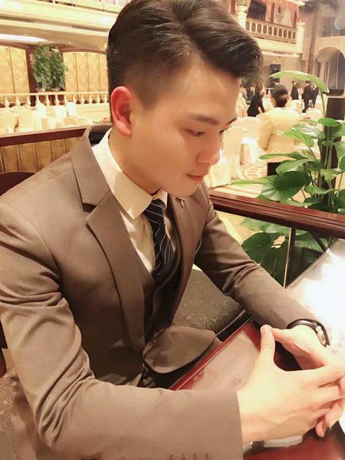 时尚护肤专访:晨彬老师